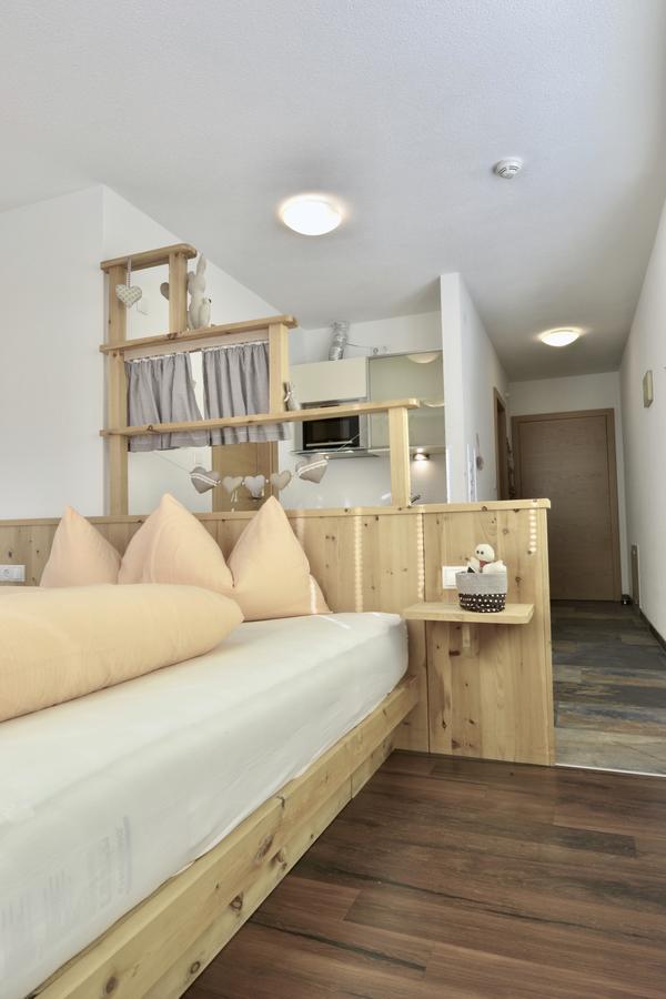 אומהאוזן Aparthotel Ambiente חדר תמונה